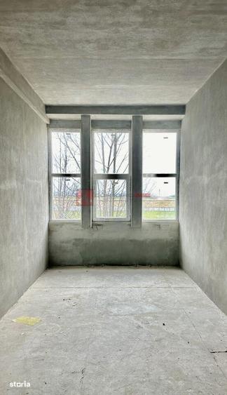 Spațiu comercial, de 3,750 mp, în Central