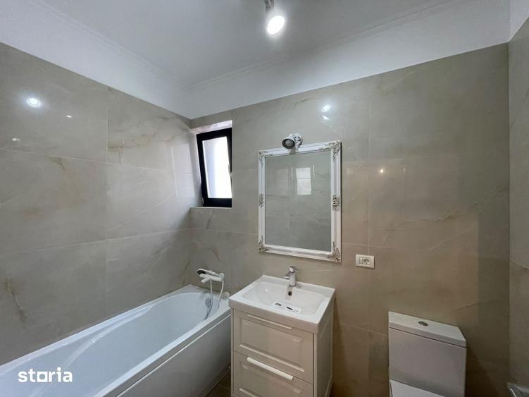 Casă cu 4 camere cu Teren 220 Mp în Sânandrei
