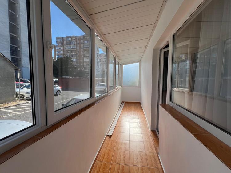 Apartament cu 3 camere decomandat, mobilat în Mărăști