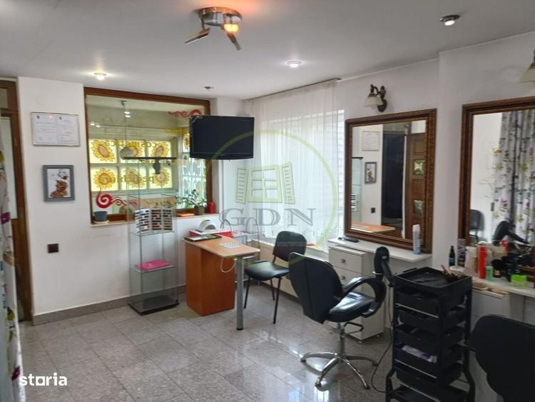Casă cu 4 camere în Central