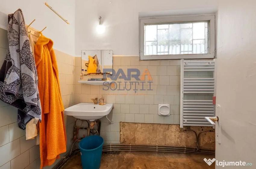 Spațiu comercial, de 450 mp, în Central