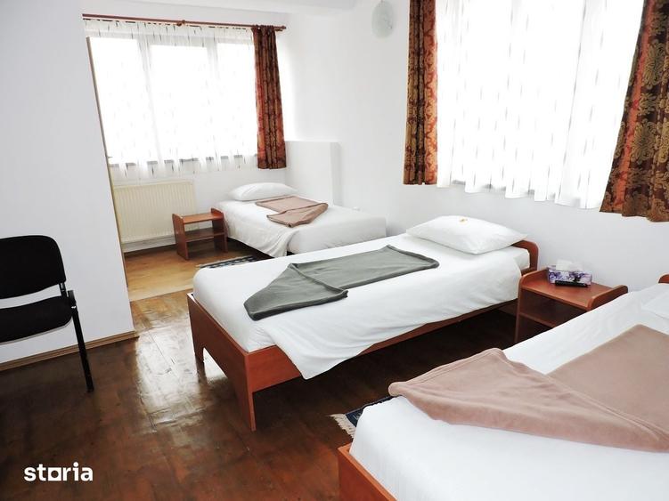 10 camere in vila , loc de parcare ,in zona strazii Observator - 1