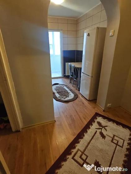 inchiriez apartament 2 camere - 9