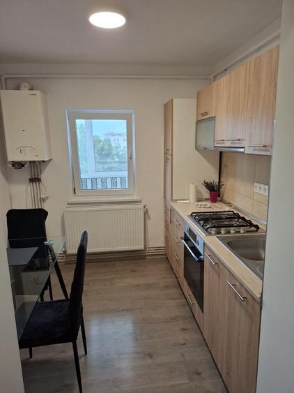 Inchiriez apartament 2 camere decomandat, 52 mp, complet utilat, renovat recent aproape de Lidl, Sfantu Gheorghe - 1
