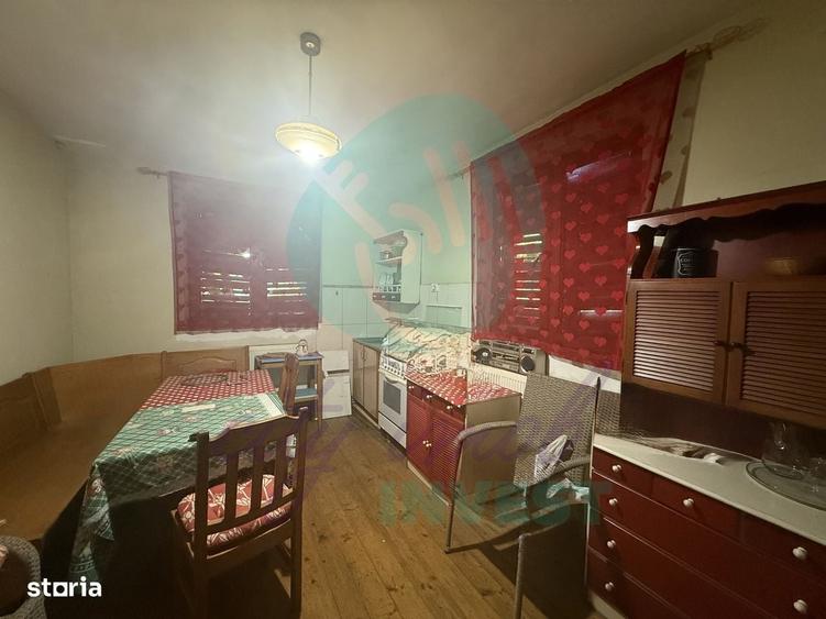 Casă cu 4 camere în Moara Domnească