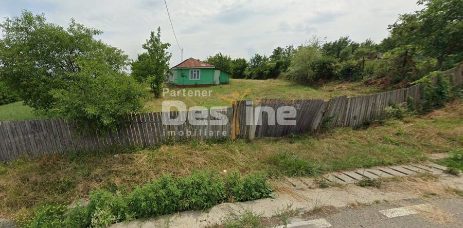 Teren Construcții intravilan de 1075 mp, în Proselnici
