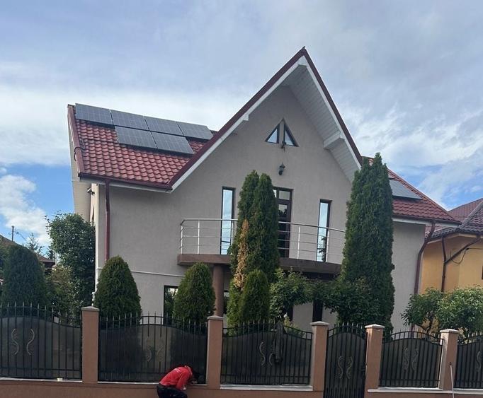 Casă cu 4 camere cu Teren 380 Mp în Central