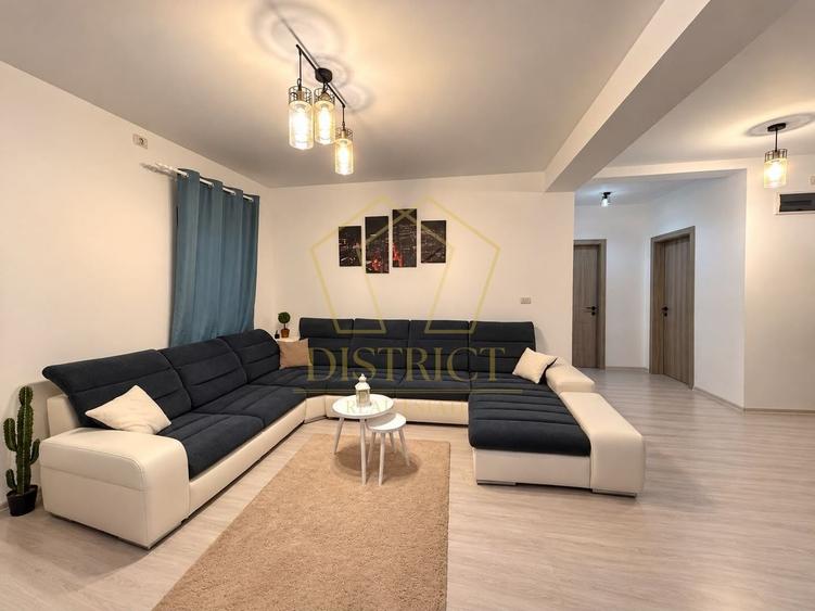 Apartament cu 3 camere decomandat, mobilat în Calea Urseni
