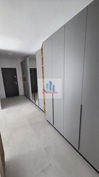 Apartament cu 2 camere semidecomandat, mobilat în Florești