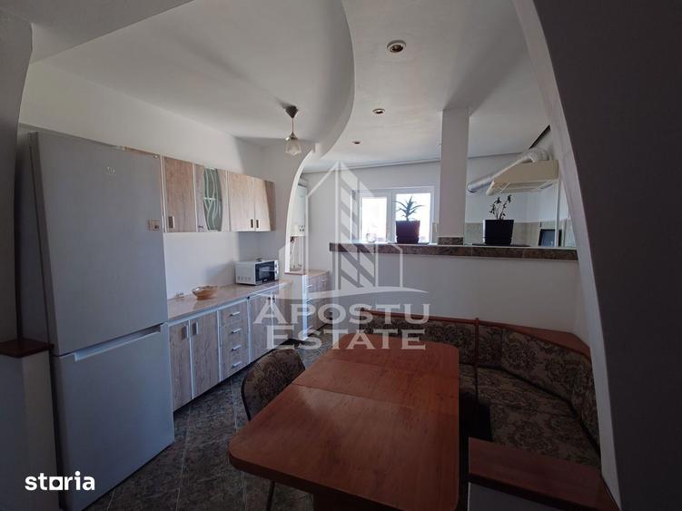 Apartament cu 3 camere, mobilat în Fabric