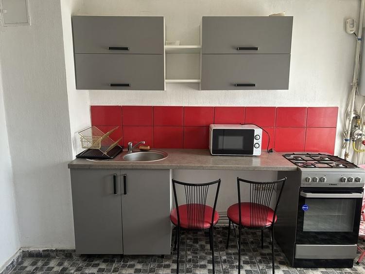 Garsonieră decomandată în Suseni