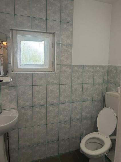 Casă individuală cu 14 camere cu Canalizare în Zamora