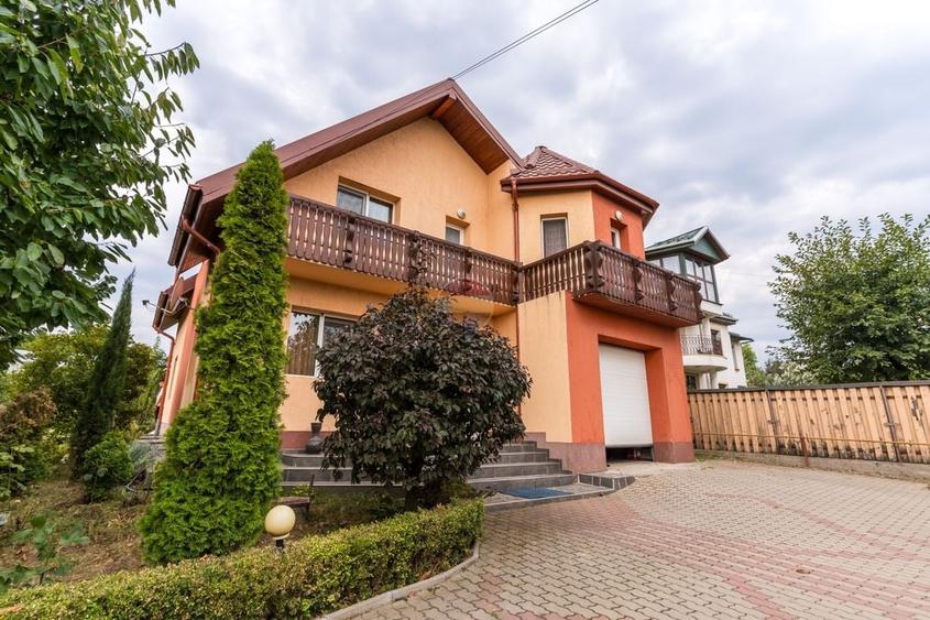 Casă individuală cu 5 camere cu Teren 700 Mp în Galata