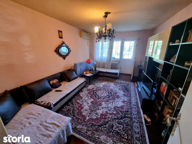 Apartament cu 4 camere decomandat în Tomis Nord