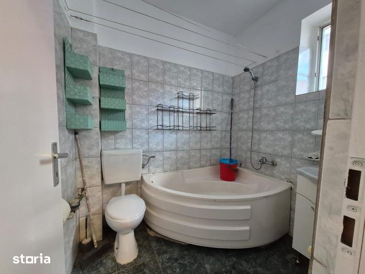 Garsonieră în Valea Borcutului