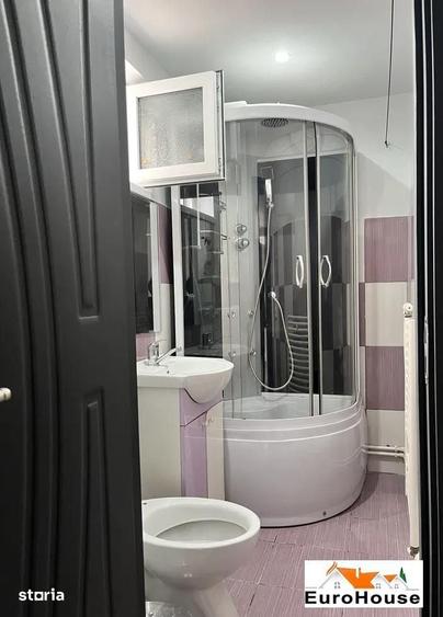 Apartament cu 3 camere în Cetate
