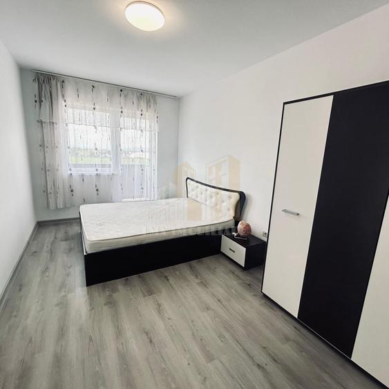 Apartament cu 3 camere decomandat, mobilat în Sânpetru