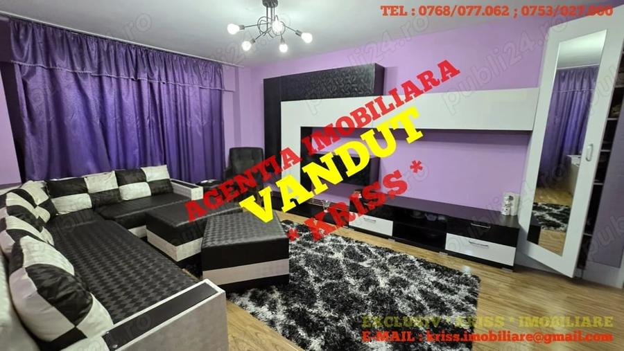 Apartament cu 3 camere decomandat în Prundu