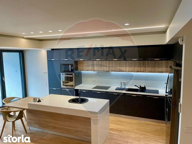 Apartament cu 5 camere, mobilat în Aviatorilor