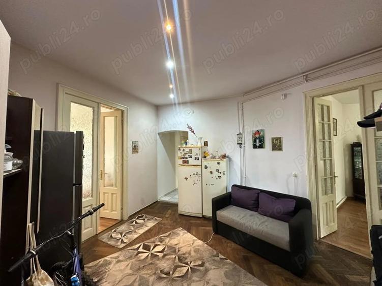 Apartament cu 4 camere decomandat, mobilat în Ultracentral