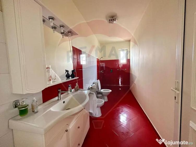 Teren de 540286 mp, în Urechești