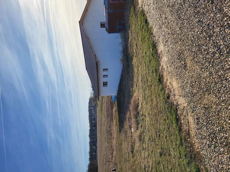 Teren de 600 mp, în Chișirid