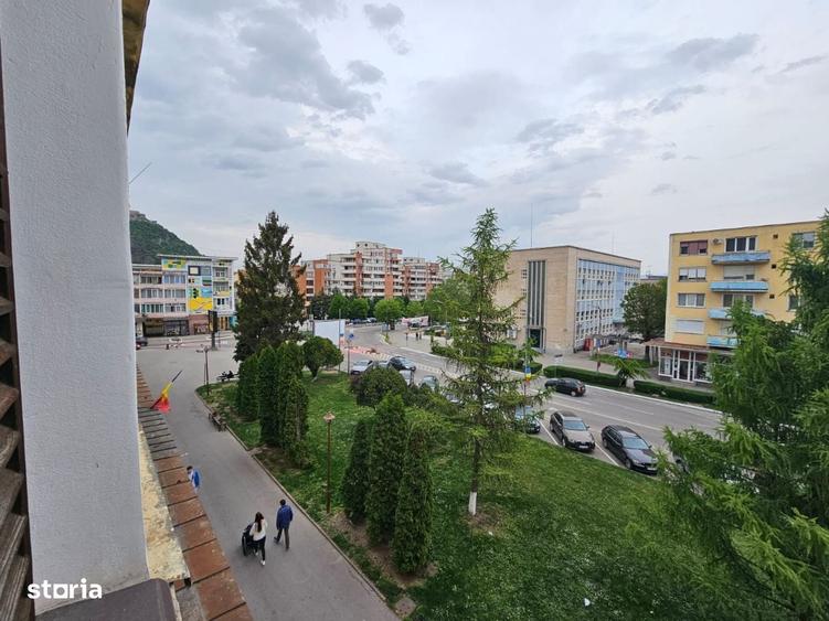 Apartament cu 3 camere în Deve