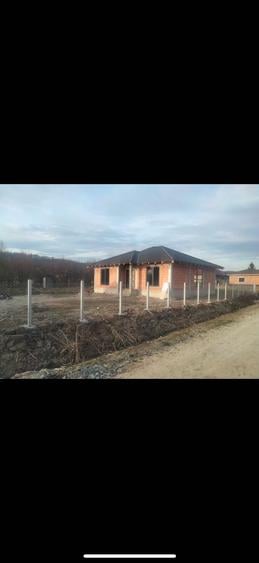 Casă cu 3 camere în Unirea