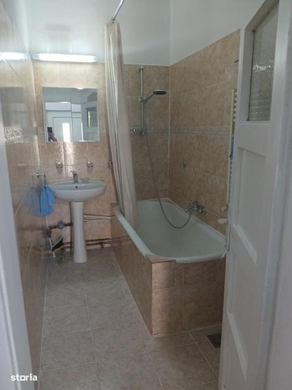 Ap. 2 camere, in casa cu gradina, Grigorescu, str. Sinaia - 9