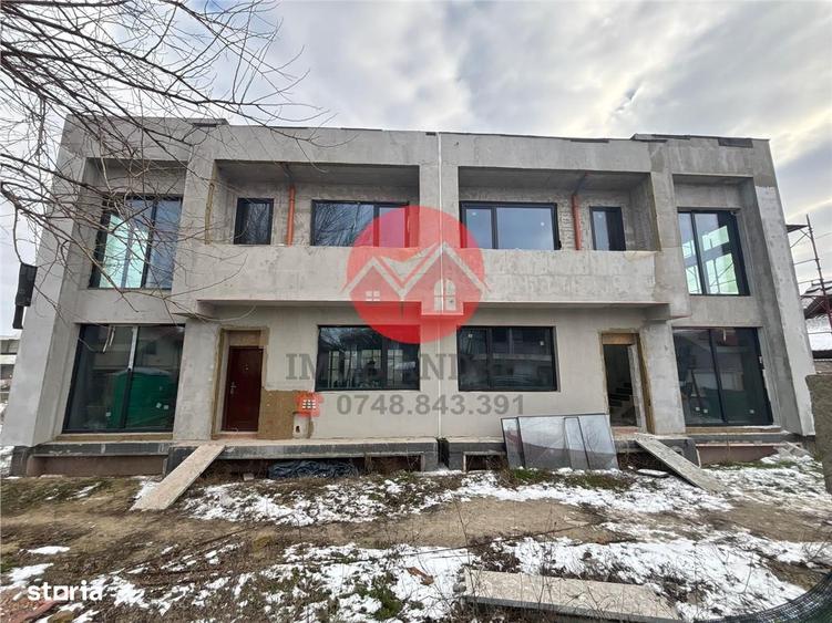 Casă cu 4 camere cu Teren 600 Mp în Central