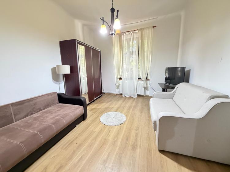 Apartament cu 2 camere decomandat în Bălcescu