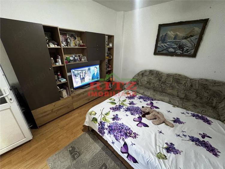 Casă cu 5 camere cu Teren 628 Mp în Orașul de Jos