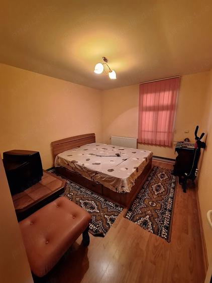 Casă cu 3 camere cu Teren 25000 Mp în Călinești