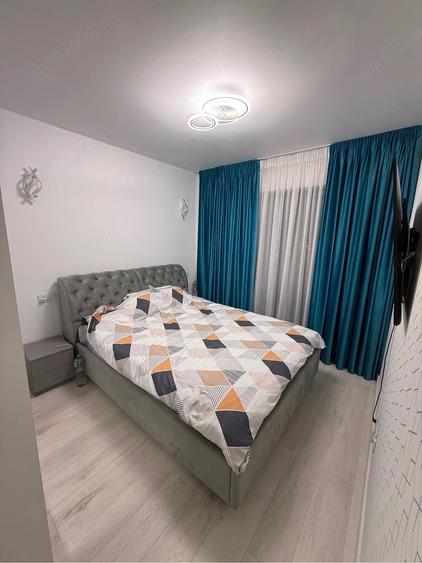 Apartament cu 3 camere decomandat în Vest
