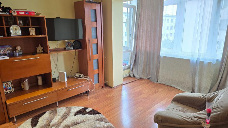Vand apartament cu 4 camere in Deva, Crinilor, et 3, doua bai, balcon - 2