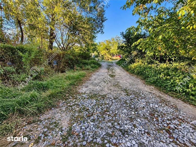 Teren de 1200 mp, în Central