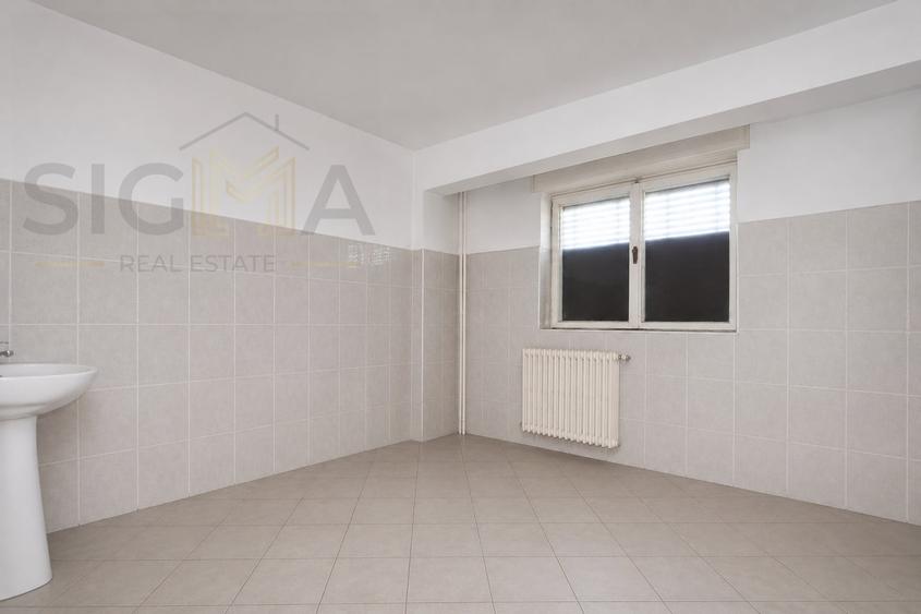 Spațiu comercial, de 86.400001525879 mp, în Iosia