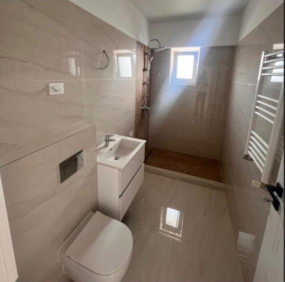 Apartament cu 2 camere decomandat în Păcurari