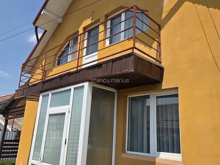 Casa de vanzare (p+m) sau schimb cu apartament plus diferenta - Catargiu