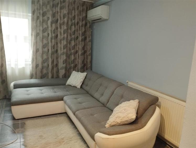 Apartament cu 4 camere decomandat, mobilat în Nord