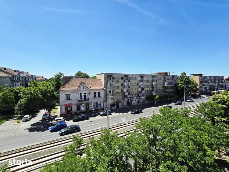 Apartament cu 2 camere decomandat în Malul Mureșului
