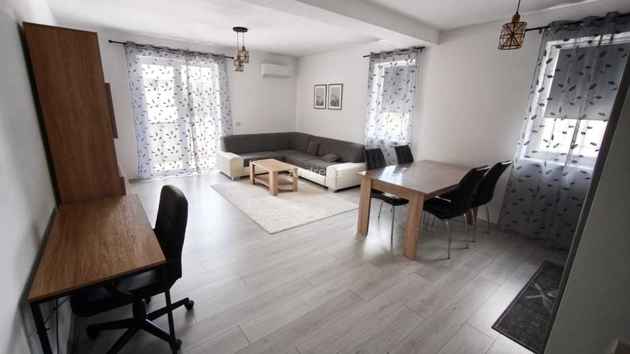 apartament cu 2 camere