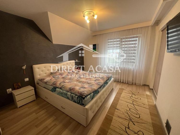 Casă individuală cu 4 camere cu Canalizare în Sântana de Mureș