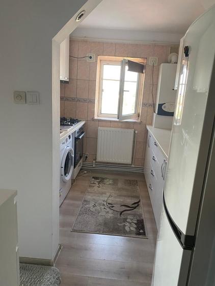 Apartament cu 2 camere decomandat în Steaua