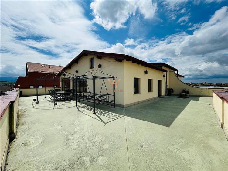 Apartament cu 3 camere nedecomandat în Ștrand