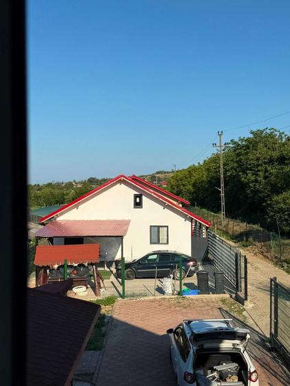 Casă cu 2 camere în Central