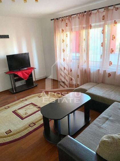 Apartament cu 2 camere decomandat, mobilat în Dâmbovița