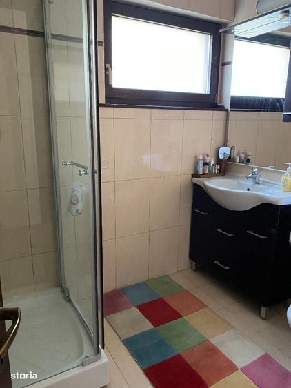 Casă cu 4 camere cu Teren 521 Mp în Bucium