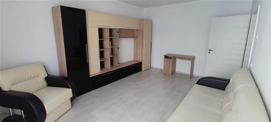 Apartament 2 camere, etaj 2, mobilat si utilat . Zona Tractorul - 9