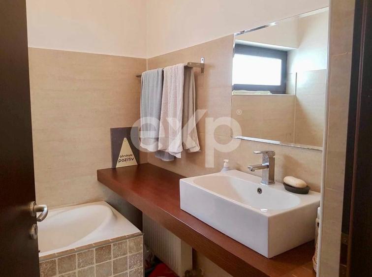 Apartament cu 2 camere decomandat, mobilat în Sânpetru